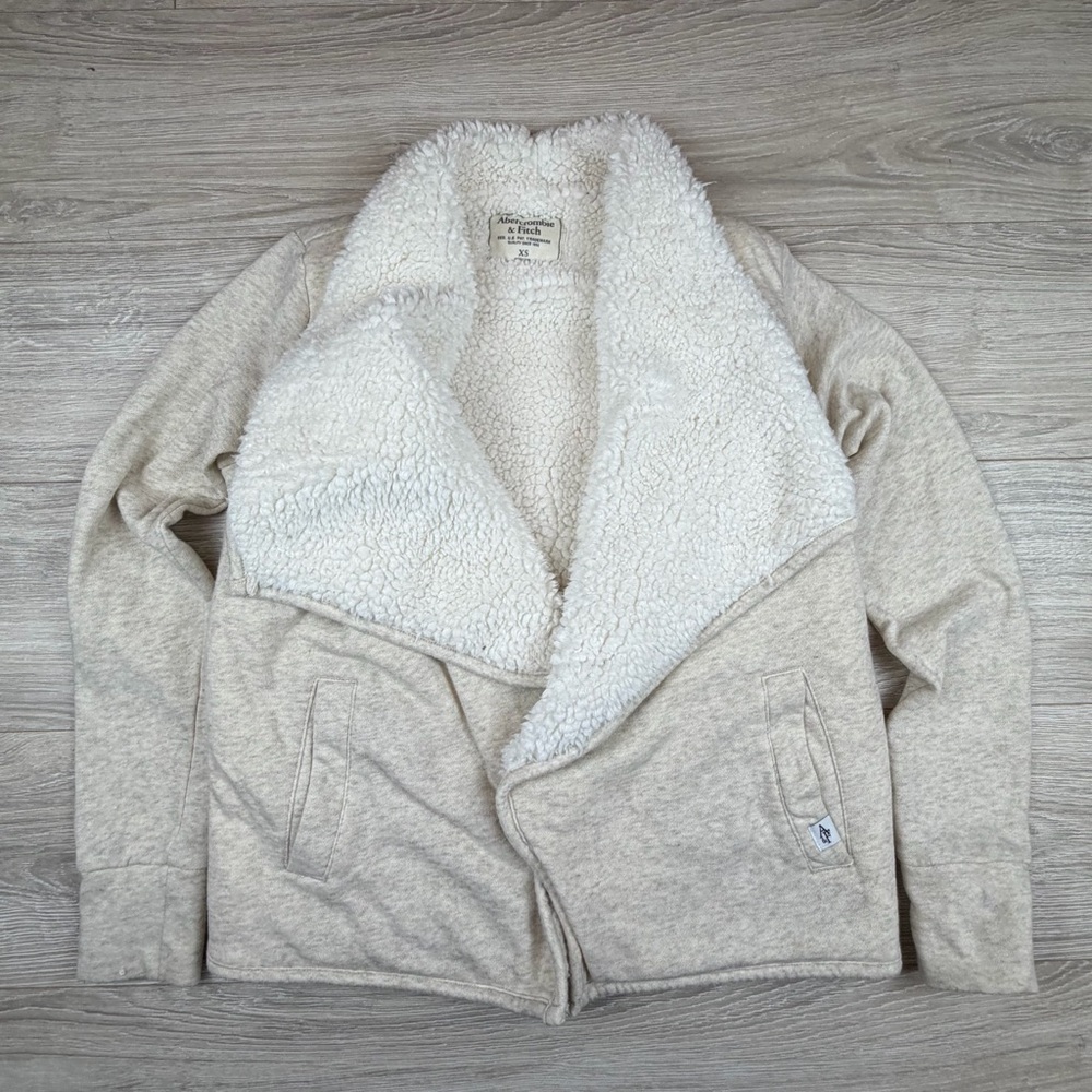 Abercrombie‎ & Fitch Cozy Sherpa Lined Shawl Collar Cardigan Sweater XS